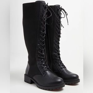 Torrid Blk Knee High WIDE CALF Stretch Knit Lace Up Combat Boots 7.5WW